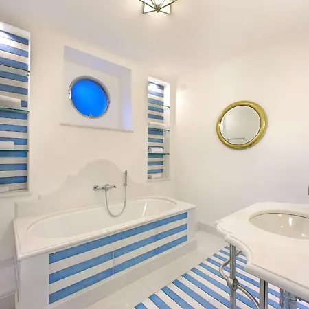 Torre Sponda Private فيلة