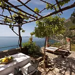 Torre Sponda Private Вилла *